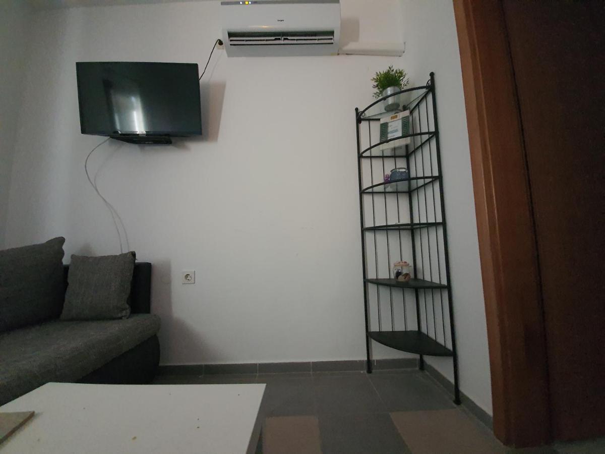 Apartmani Bellevue Vir Kültér fotó