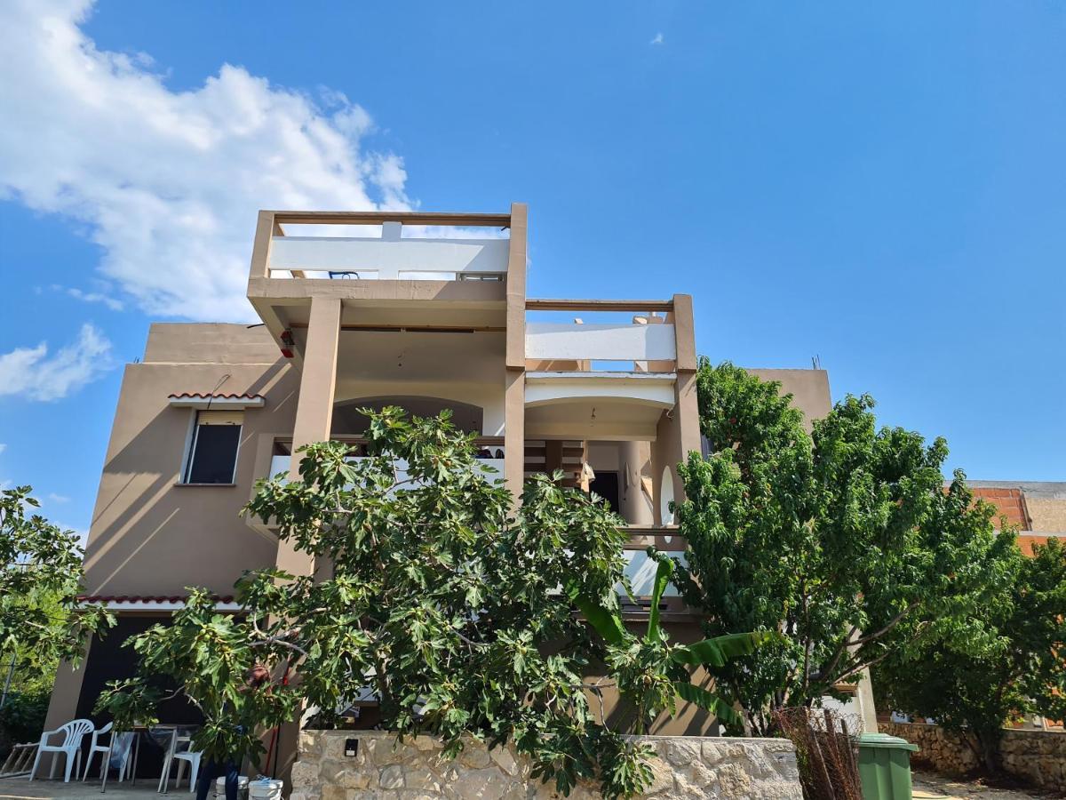 Apartmani Bellevue Vir Kültér fotó